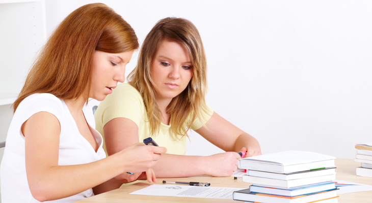 Estudantes Curso Preparatório Exames Internacionais